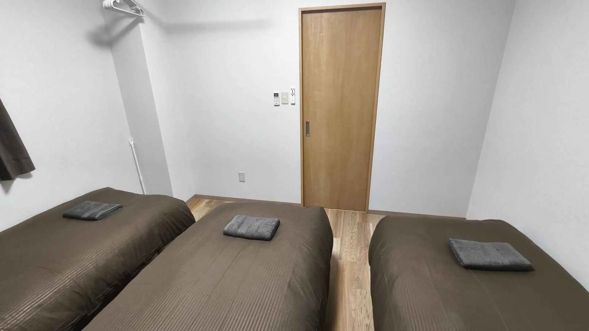 Issyuku Hotel Kotobuki Sanchome Tokió